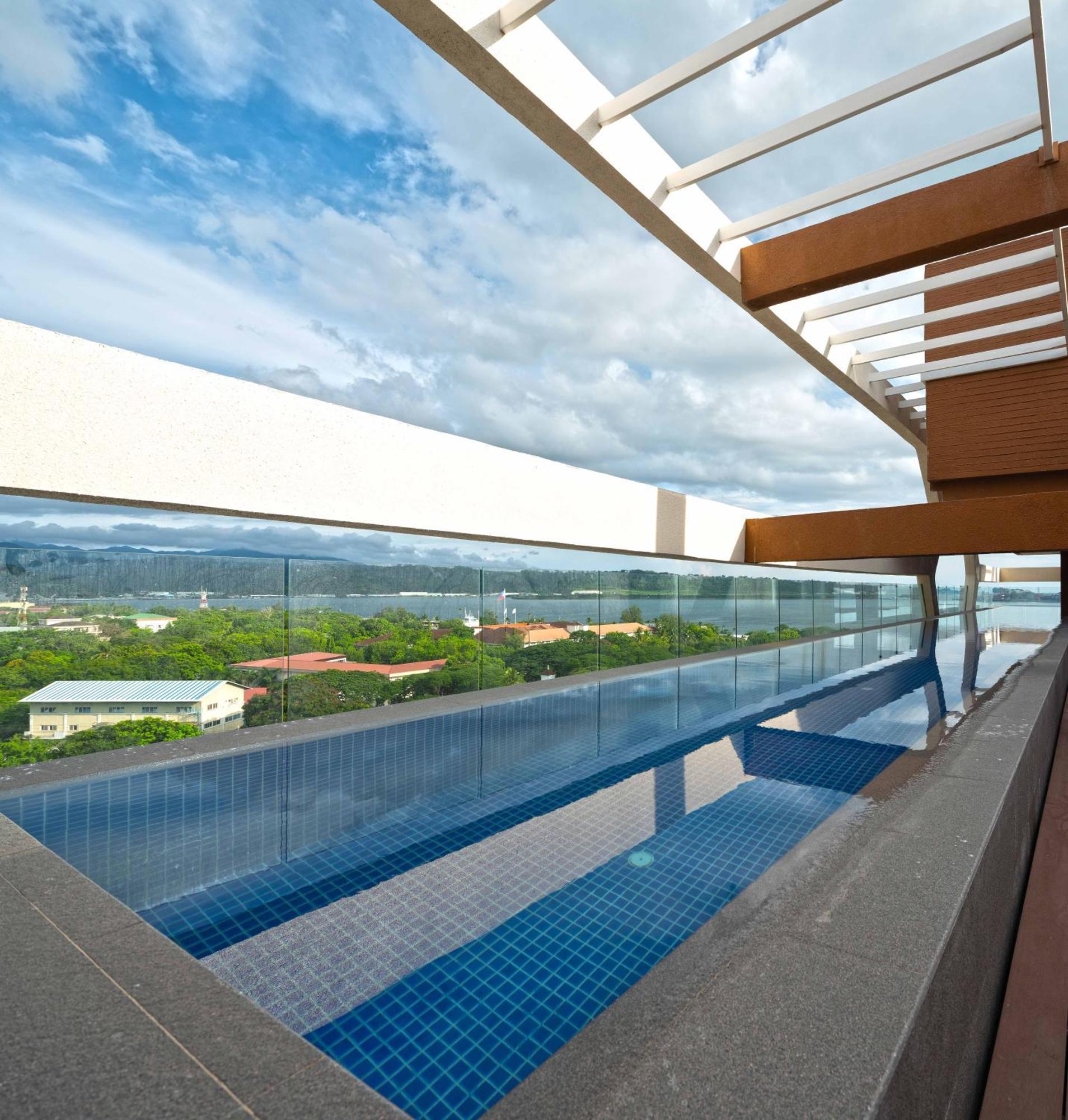The Aurora Subic Hotel Managed By Hii Olongapo Exteriér fotografie